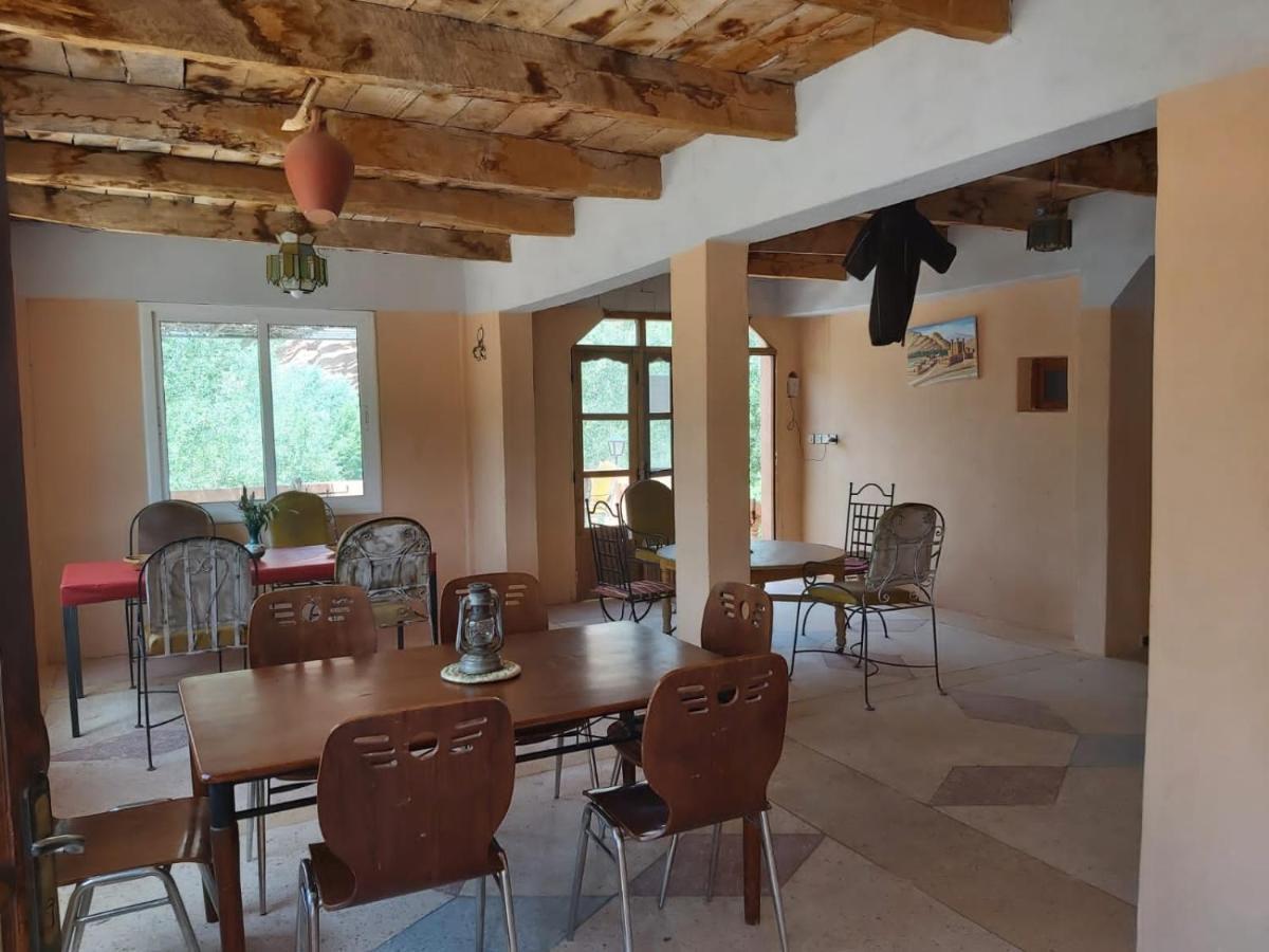 Kasbah Ait Arbi Hotell Ait Ougliff Eksteriør bilde