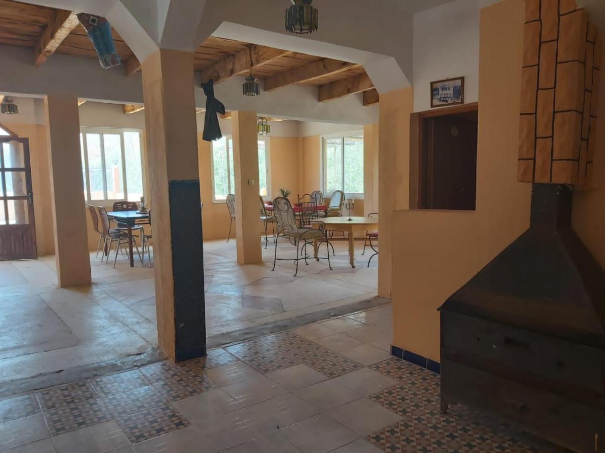 Kasbah Ait Arbi Hotell Ait Ougliff Eksteriør bilde