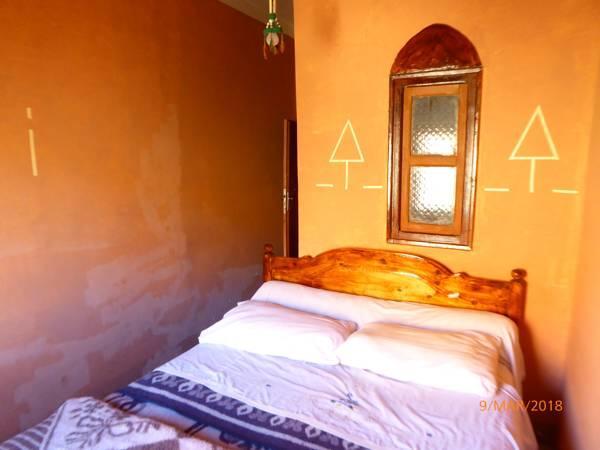 Kasbah Ait Arbi Hotell Ait Ougliff Eksteriør bilde